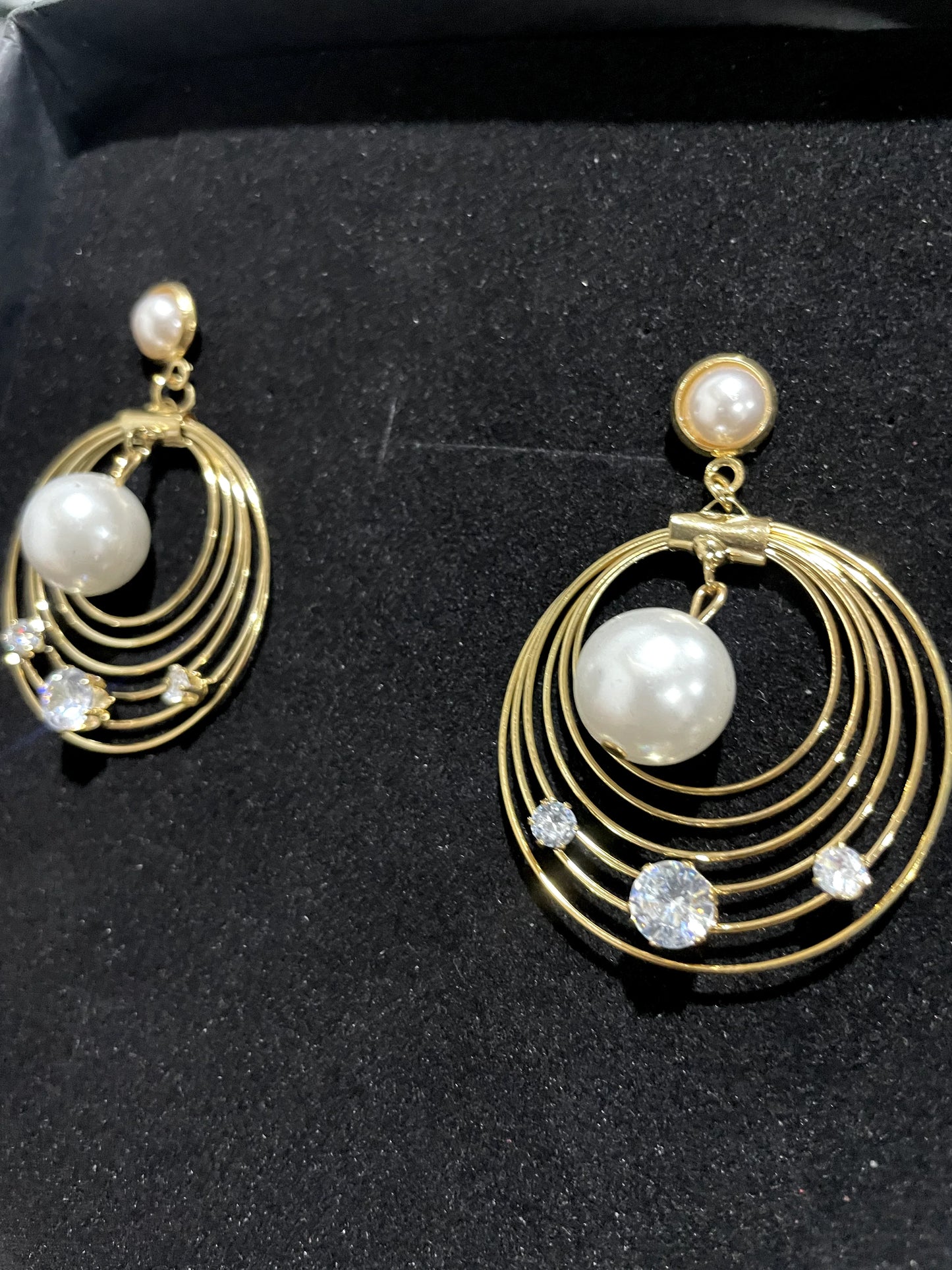Pearl and Rose Gold Earrings
