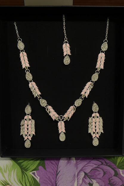 3 in 1 Jewelry Deal | Necklace Set + Bracelet + Ring | Free Delivery