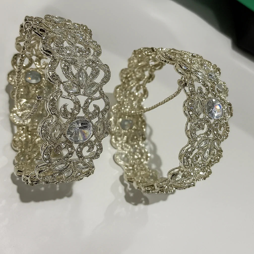 Ethnic Bangles – Traditional Hand Jewelry